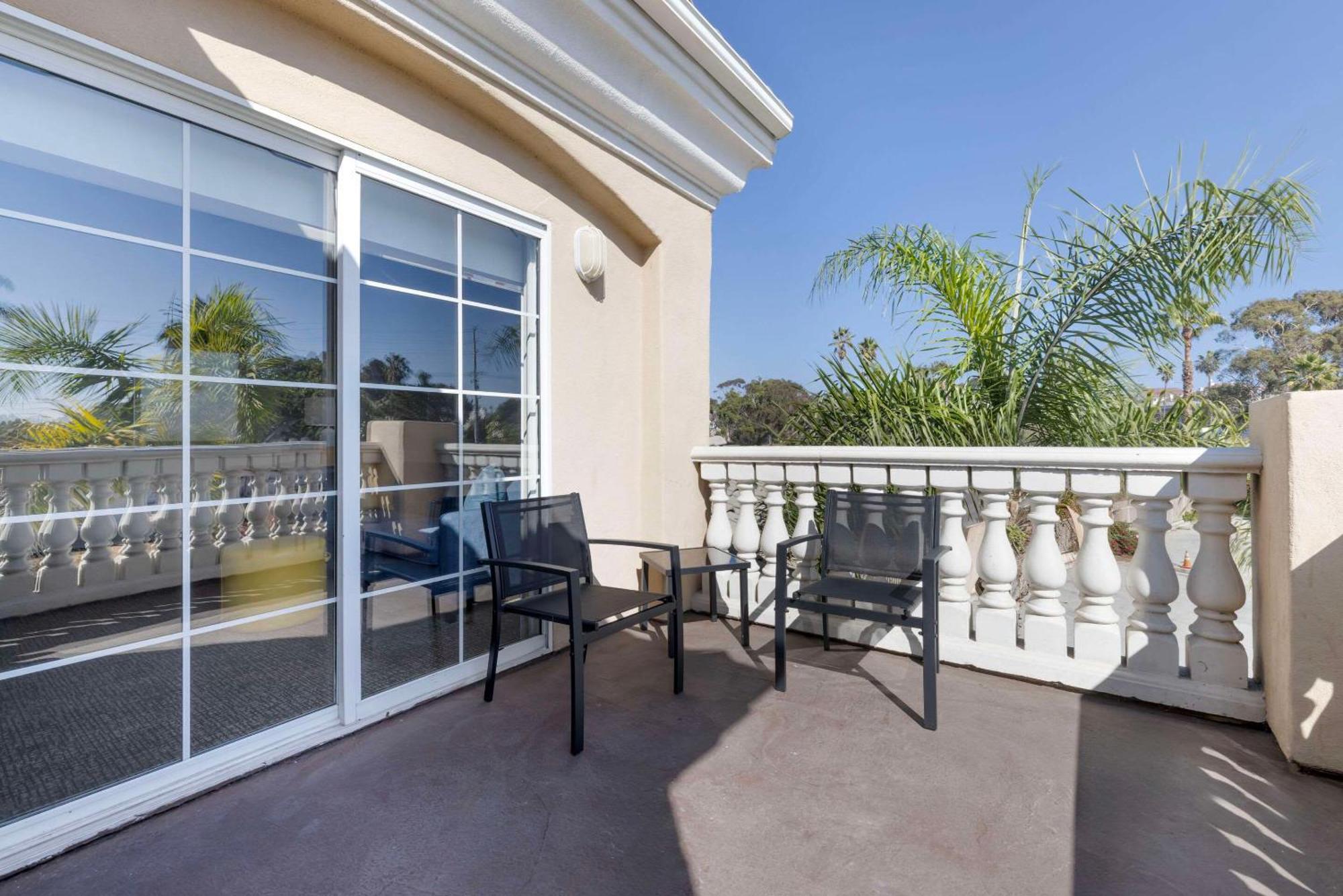 Comfort Suites Oceanside Camp Pendleton Area Exteriér fotografie
